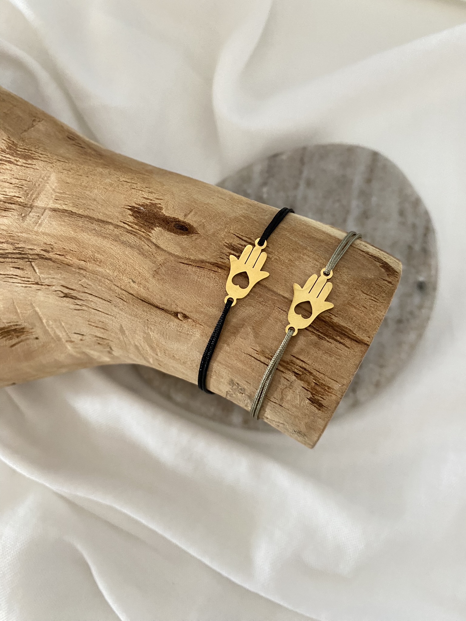 Šňůrkový náramek Hamsa-zlatá #020 - Obrázek 2